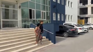 İskenderunda günü birlik evde fuhuş yapan 2 kadın gözaltına alındı