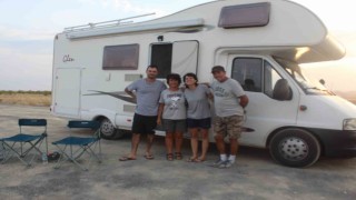 İtalyan aile Meke Gölüne hayran kaldı