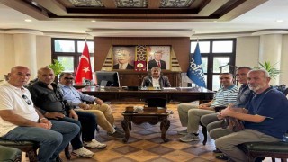 İzmir Patnoslular Derneğinden Başkan Taşkına Ziyaret