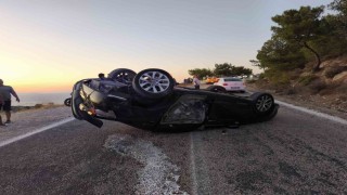 İzmirde alkollü sürücü dehşet saçtı: 4 yaralı