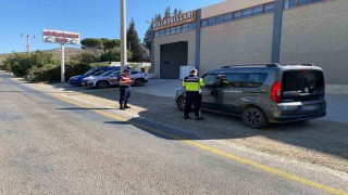 Jandarma Köşk-Ödemiş yolunda denetimleri sıklaştırdı