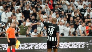 Joao Mario gollerine devam ediyor