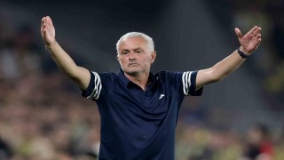 Jose Mourinho, Feyenoorda karşı rövanşı yine kazandı