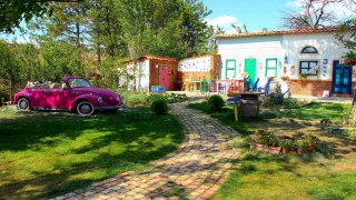Kadın girişimci eski balık lokantasını fotoğraf platosuna dönüştürdü: Evlendiğimiz günden beri hayalini kuruyorduk