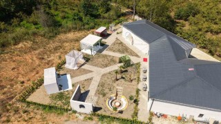 Kafa kafaya verdiler, Doğu Karadenizin en büyük fotoğraf çekim platosunu kurdular