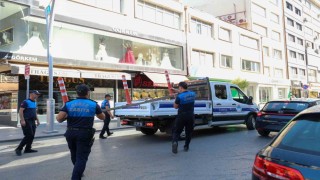 Kaldırım işgallerine zabıta müdahalesi