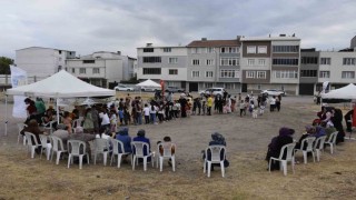 Karacabeyde sokaklar çocukların kahkahalarıyla şenleniyor