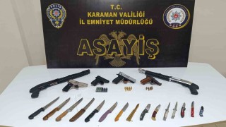 Karamanda ruhsatsız silahlar ve bıçaklar ele geçirildi
