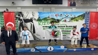 Karate takımından uluslararası arenada gururlandıran başarı