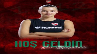 Karşıyaka Voleyboldan orta oyuncu takviyesi