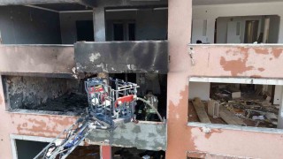 Kartalda metruk binada yangın paniği