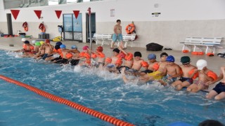 Kartepede 3 bin 210 öğrenci yaz spor okullarında eğitim gördü