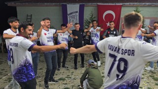 Kavaklı Spor şampiyonluğu coşkuyla kutladı