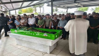 Kazada hayatını kaybeden AK Parti eski ilçe başkanı toprağa verildi