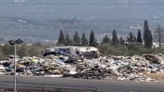 Kemalpaşada çöp dağları oluştu