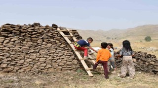 Kendileri küçük, işleri büyük