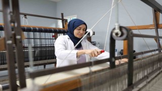Kenevir tekstiline büyükşehir dokunuşu: Ünü dünyaya yayılıyor