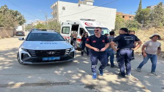 Kepçe operatörü enkaz altında kaldı ihbarı ekipleri alarma geçirdi