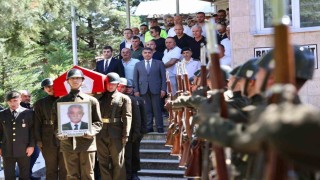 Kıbrıs gazisi son yolculuğuna uğurlandı