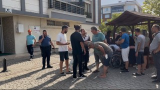 Kibrit çöpünden yaptıkları maket ev alev aldı