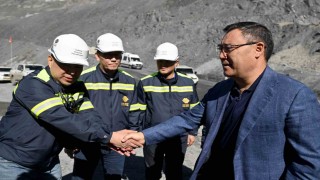 Kırgızistanda altın madeninde ilk kez yer altı üretime başlandı