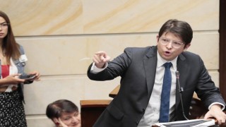 Kolombiyada 15 yaşındaki çocuk tarafından suikaste uğrayan başkan adayı hayatını kaybetti