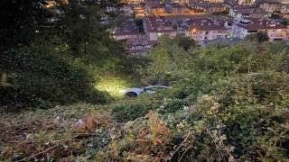 Kontrolden çıkan otomobil şarampole devrildi, sürücü yara almadan kurtuldu