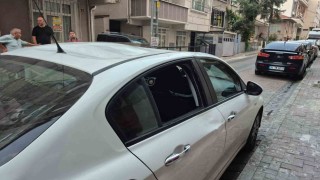 Küçükçekmecede ailesini rehin alan şahıs 3. kattan aşağı atladı