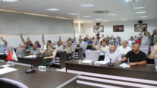 Kula Belediyesinde CHPli katip üyelerden toplu istifa