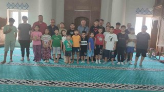 Kuran kursu öğrencileri şehit teğmen için Kuran-ı Kerim tilaveti yaptı