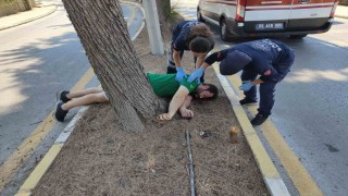 Kuşadasındaki kazada motosiklet sürücüsü yaralandı