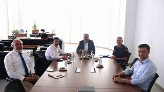 Kütahya İl Jandarma Komutanı Kültür ve Emniyet Müdürü Elbirden 30 Ağustos OSBye ziyaret