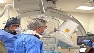 Kütahyada 12 yaşındaki çocuğun kalbindeki delik ameliyatsız yöntemle kapatıldı