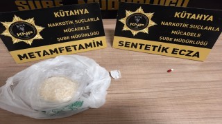 Kütahyada uyuşturucu operasyonu: 2 kişi tutuklandı