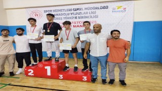 Kütahyalı güreşçiler Manisadan derecelerle döndü