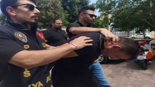 Kuyumcudan 18 bilezik gasbeden zanlı tutuklandı