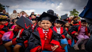 Lokomotif Çocuk Köyünde mezuniyet heyecanı