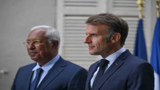 Macron: Ukraynaya ait toprak konuları yalnızca Ukrayna Devlet Başkanı tarafından müzakere edilmelidir