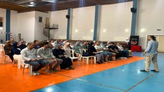 Malatyada Gençlik Liderlerine Yönelik Sahne Sizin eğitimi