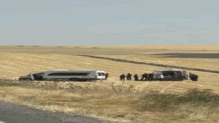 Malazgirt yolunda kaza: 1i ağır 10 kişi yaralandı