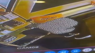 Maltepede güzellik merkezinde hırsızlık anı kameralarda
