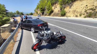 Manavgatta 4 araçlı zincirleme kaza: 1 yaralı