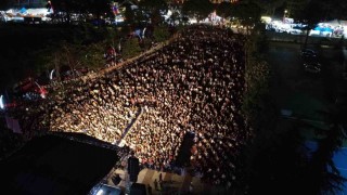 Manisada Cengiz Kurtoğlu rüzgarı esti