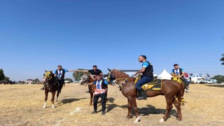 Manisada Yörük Şenliği renkli görüntülere sahne oldu