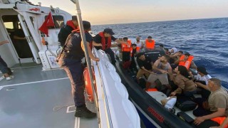 Marmaris açıklarında 2 göçmen kaçakçısı yakalandı
