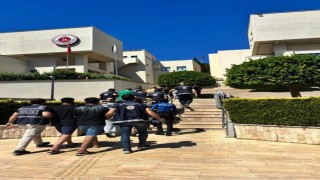 Marmariste göçmen kaçakçılığı operasyonu: 10 tutuklama