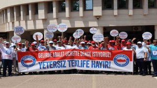 Memur-Senden hükümetin zam teklifine protesto
