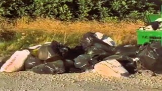 Merkezefendi esnafından belediyeye çöp tepkisi