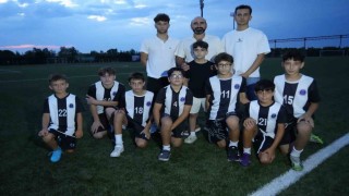 Messi ve Ronaldo hayaliyle sahaya çıkıyorlar