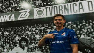 Miha Zajc, Dinamo Zagreb ile 2 yıllık sözleşme imzaladı